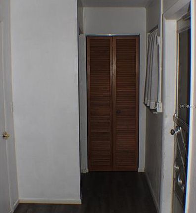 5th image of 3122 Scranton St