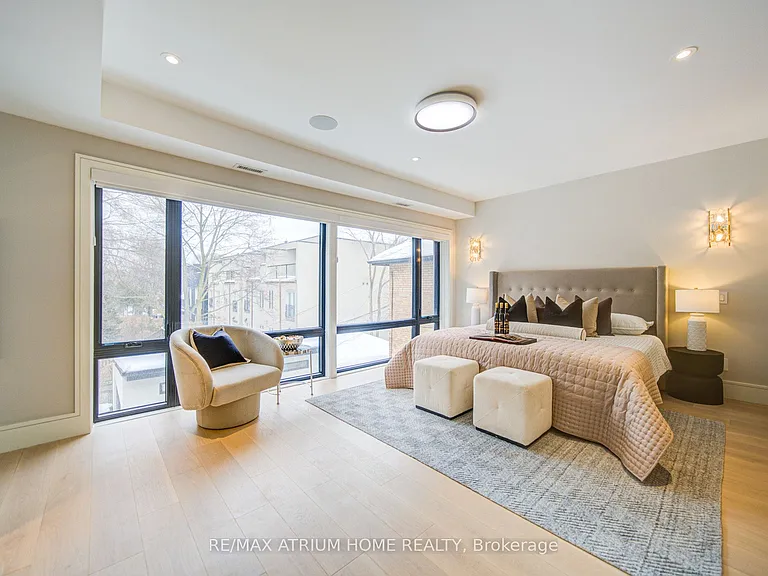 6 Hillholm Rd — Photo 11
