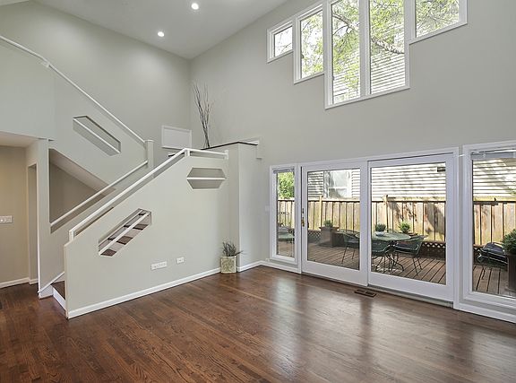 3rd image of 943 Central Ave #943