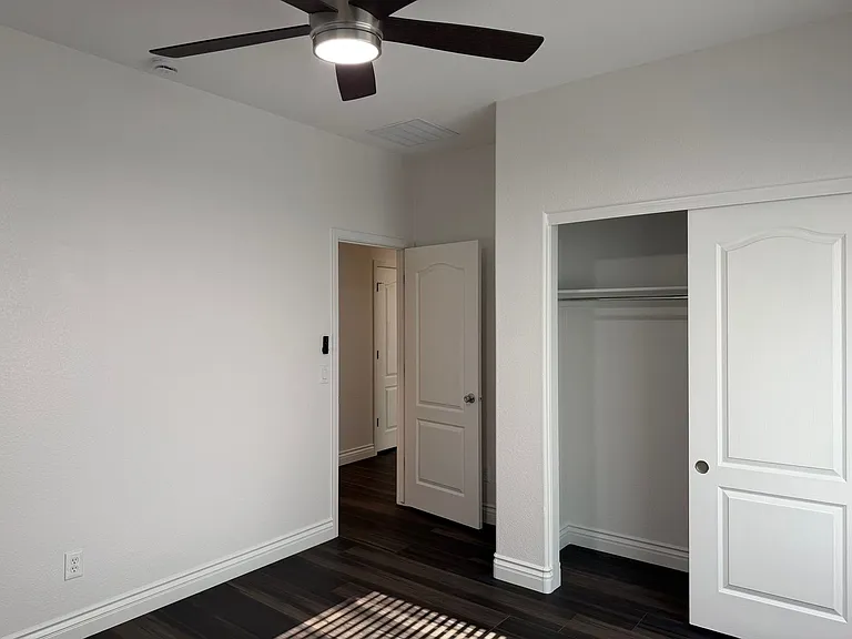 42582 W Monteverde Dr — Photo 11