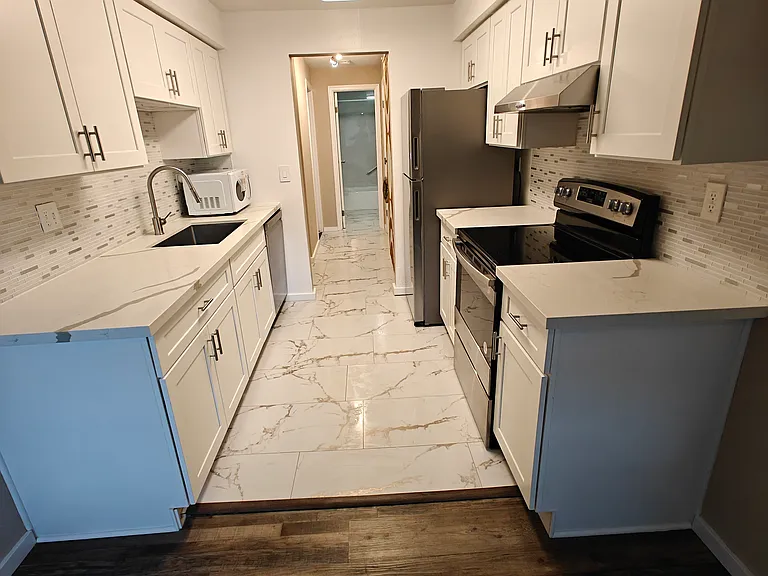17211 NE 45th St #81 — Photo 5