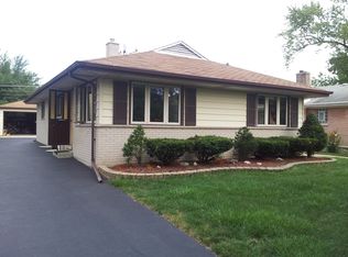 307 N Knight Ave, Park Ridge, IL 60068