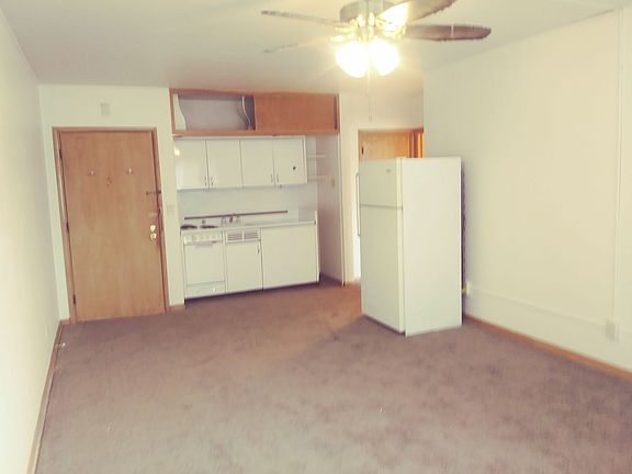 4th image of 4703 W National Ave #5