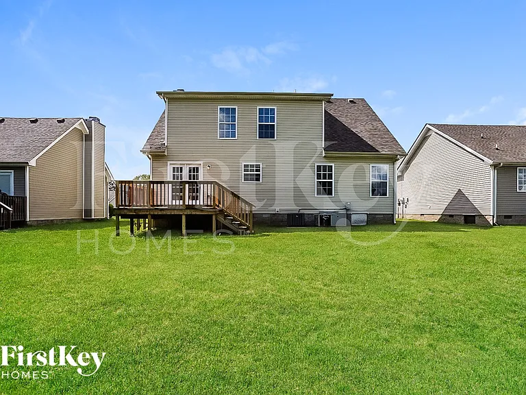 3745 Nadia Dr — Photo 18