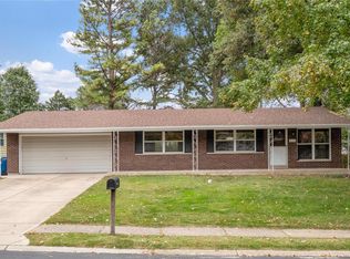 624 Norwich Dr, Saint Charles, MO 63301