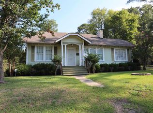 411 E Church St, Warren, AR 71671