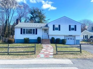 16 Rindge St, Weymouth, MA 02189