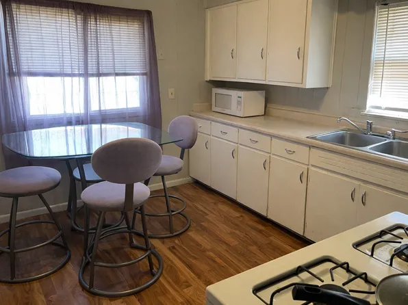 743 7th St NW #2, Grand Rapids, MI 49504