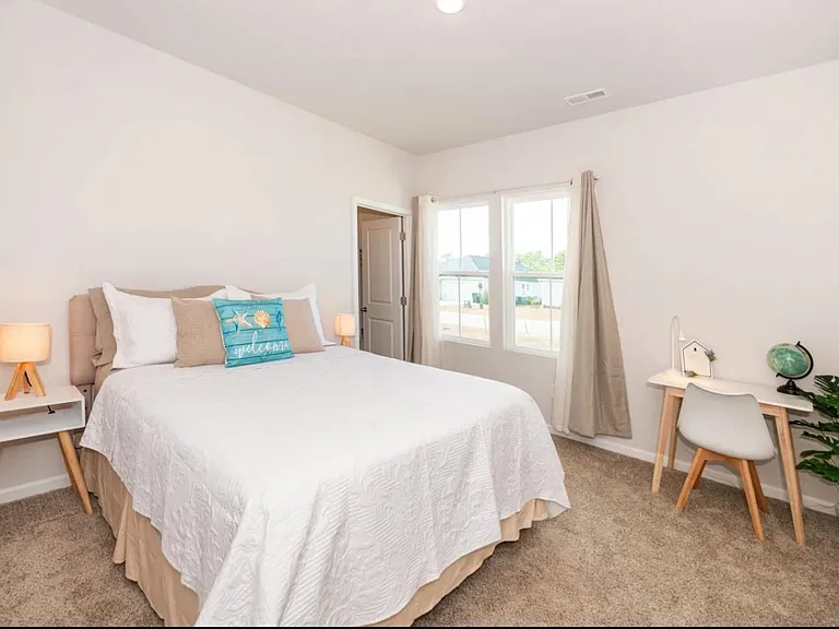 4933 Abbington Oaks Way SE — Photo 24