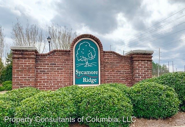 2nd image of 211 Pinebluff Ln