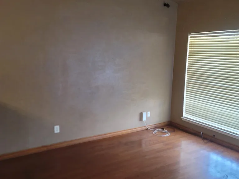 3806 Golden Hills Dr — Photo 4