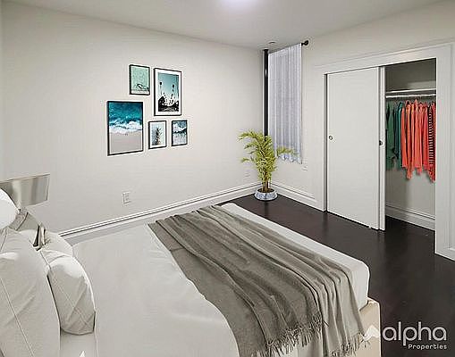3rd image of 1864 Lexington Ave #3RS