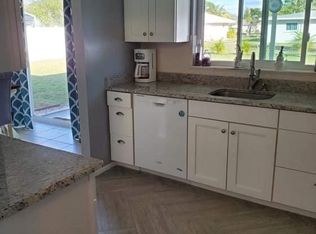 236 Parkview Dr, Venice, FL 34293