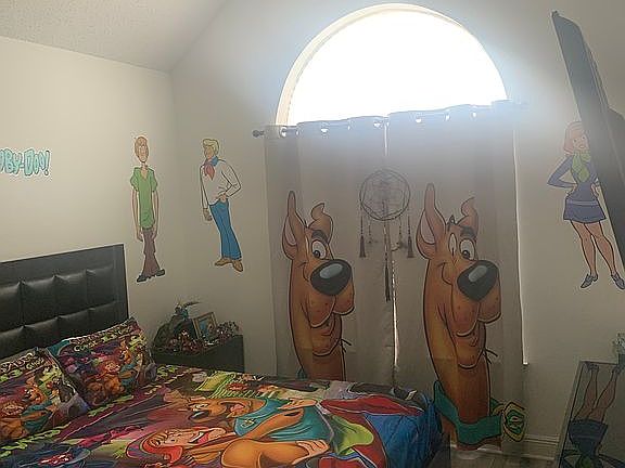 5th image of 722 Stonewood Dr