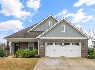 225 Dustin Ln NW, Madison, AL 35757