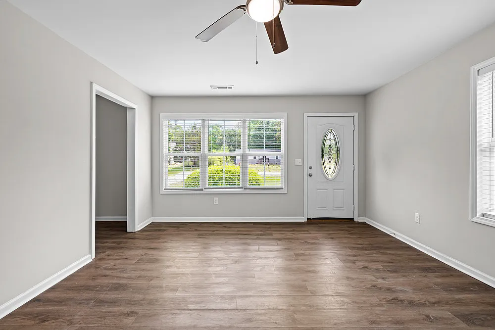 77 Morris Rd. — Photo 2