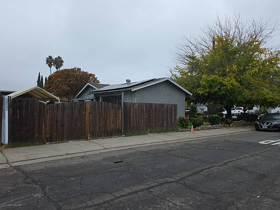 3rd image of 9321 Dunwood Dr