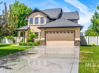 719 Lilac St, Fruitland, ID 83619