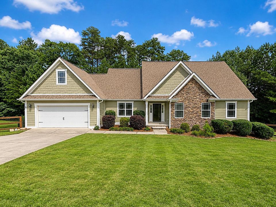 1st image of 97 Stones River Dr