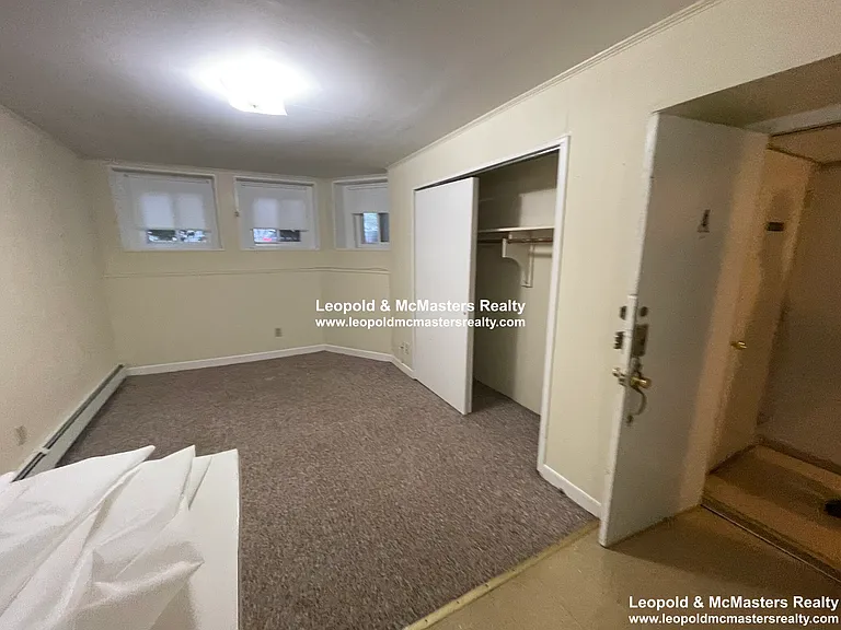 1124 Commonwealth Ave — Photo 12