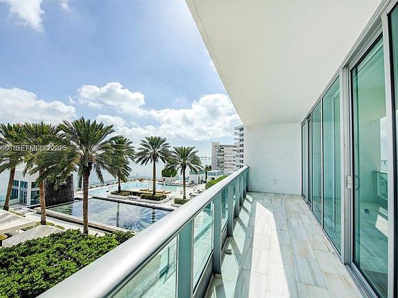 3rd image of 1331 Brickell Bay Dr APT 803
