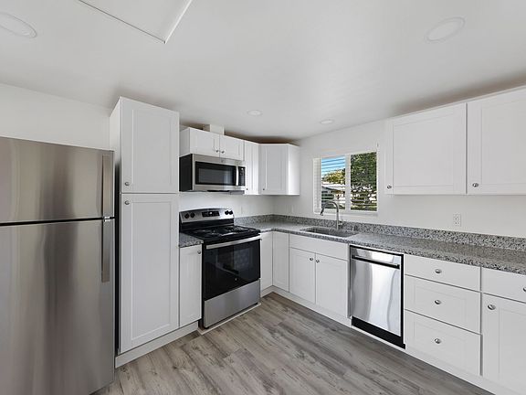 5th image of 1488 E Whidbey Ave #B2-21003661