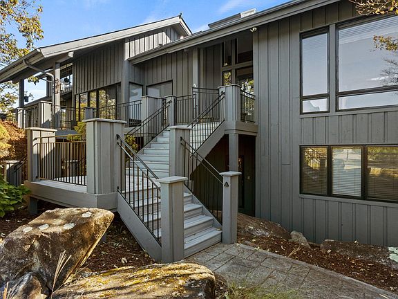 2nd image of 211 Apple Way