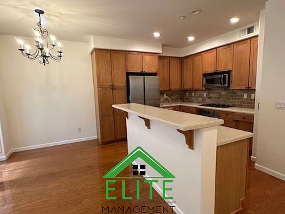 3rd image of 3122 Saint Florian Way