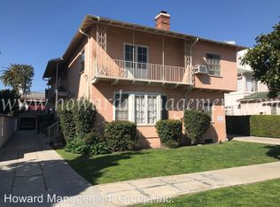 215 S Gale Dr APT C, Beverly Hills, CA 90211