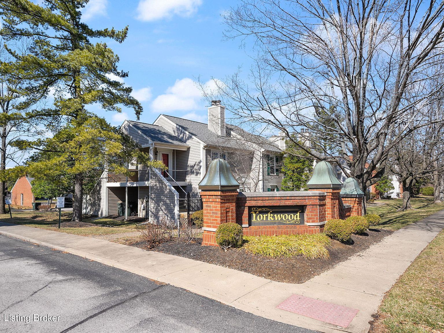 620 Cobblestone Sq, Louisville, KY 40223 Zillow
