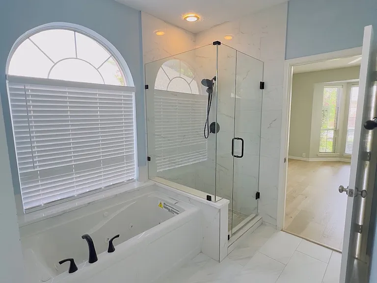 4712 Frost Hollow Dr — Photo 13