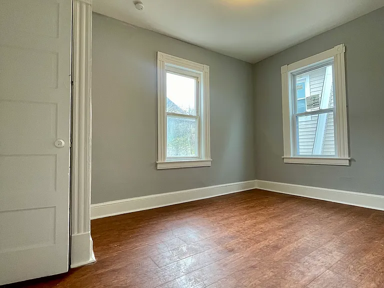 115 Congress Ave #3W — Photo 3
