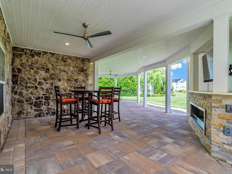 22374 Dolomite Hills Dr — Photo 72