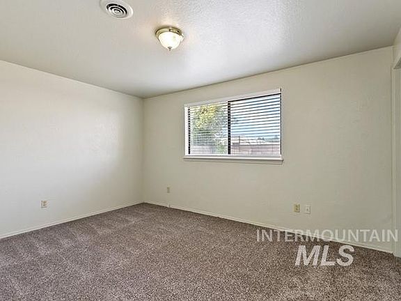5th image of 9553 Hoff Dr
