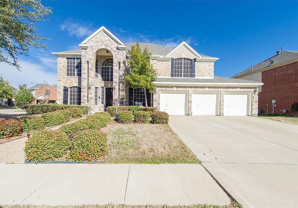 1st image of 101 Silverwood Dr