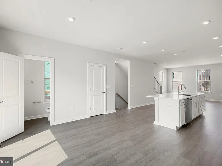 3811 Shale Ridge Rd — Photo 26