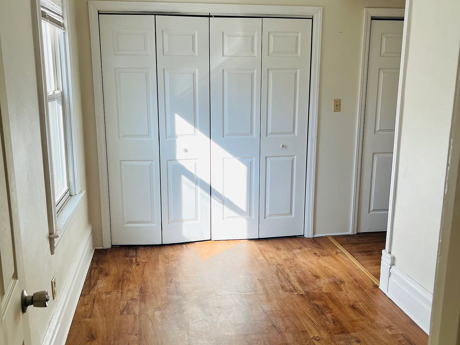 2 bed, 1100 sqft, $1,100 — Photo 4