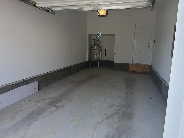 320 Kinsale Dr — Photo 23
