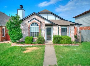 1510 SW 23rd St, Moore, OK 73170