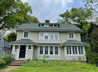 2515 Norfolk Rd, Cleveland Heights, OH 44106