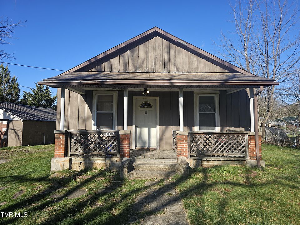 1st image of 807 Coeburn Rd