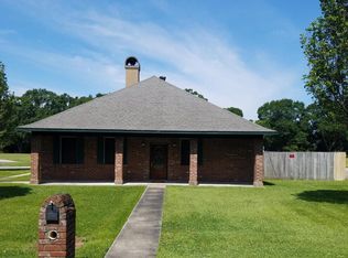 401 Martin Oaks Dr, Lafayette, LA 70501