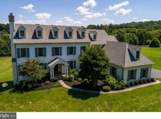 105 Diamond Rock Rd, Phoenixville, PA 19460
