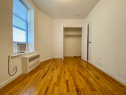 Rented by Bohemia Realty Group | media 34