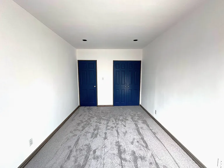 66-05 Dartmouth St #1 — Photo 11
