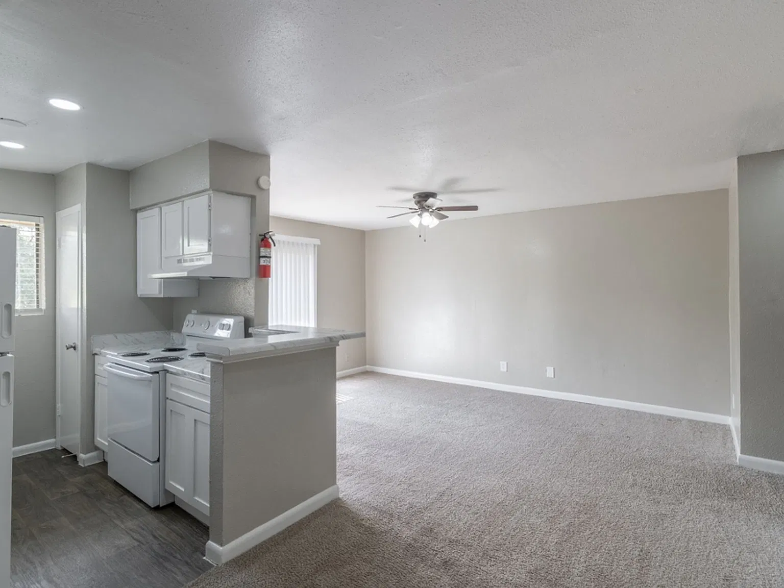 Heatherwood Apartments — Photo 3