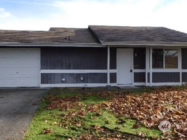 17511 6th Avenue E, Spanaway, WA 98387