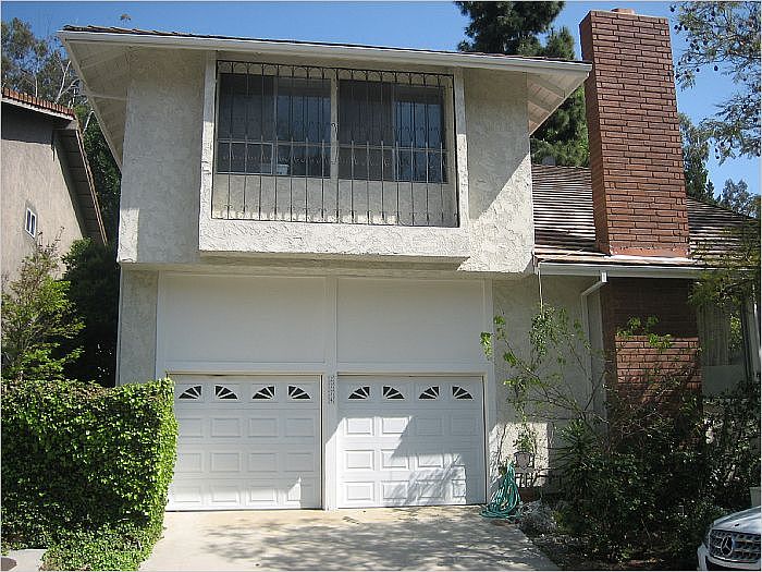 1st image of 2774 Woodwardia Dr #8