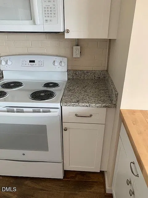 2 bed, 2.0 bath, $1,275 — Photo 4