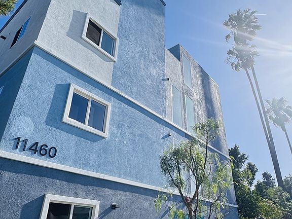 3rd image of 11460 Killion St #11421310